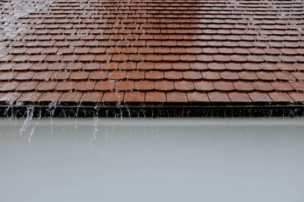 Gutters & Downspouts in Costa Mesa, CA